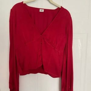Aritzia blouse in red